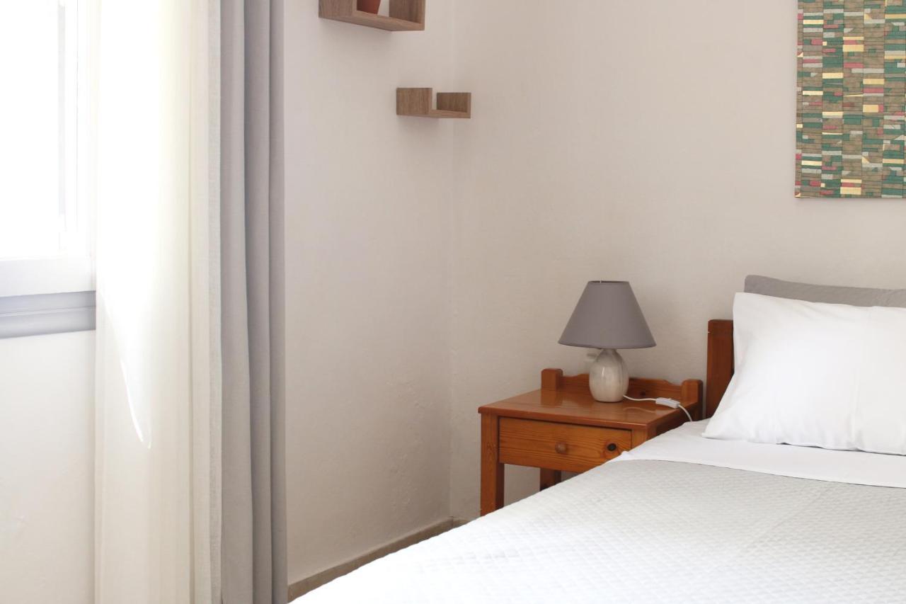 Ostria Rooms Paleochora Buitenkant foto